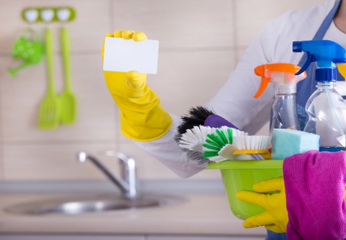 Commercial deep cleaning service in SW6 for offices and shared workspaces
